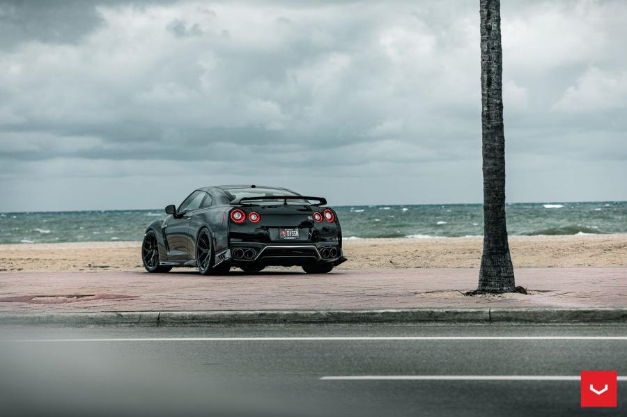  Nissan GT-R on Vossen Wheels (HF-5) 2020 года  (фото 14 из 48)